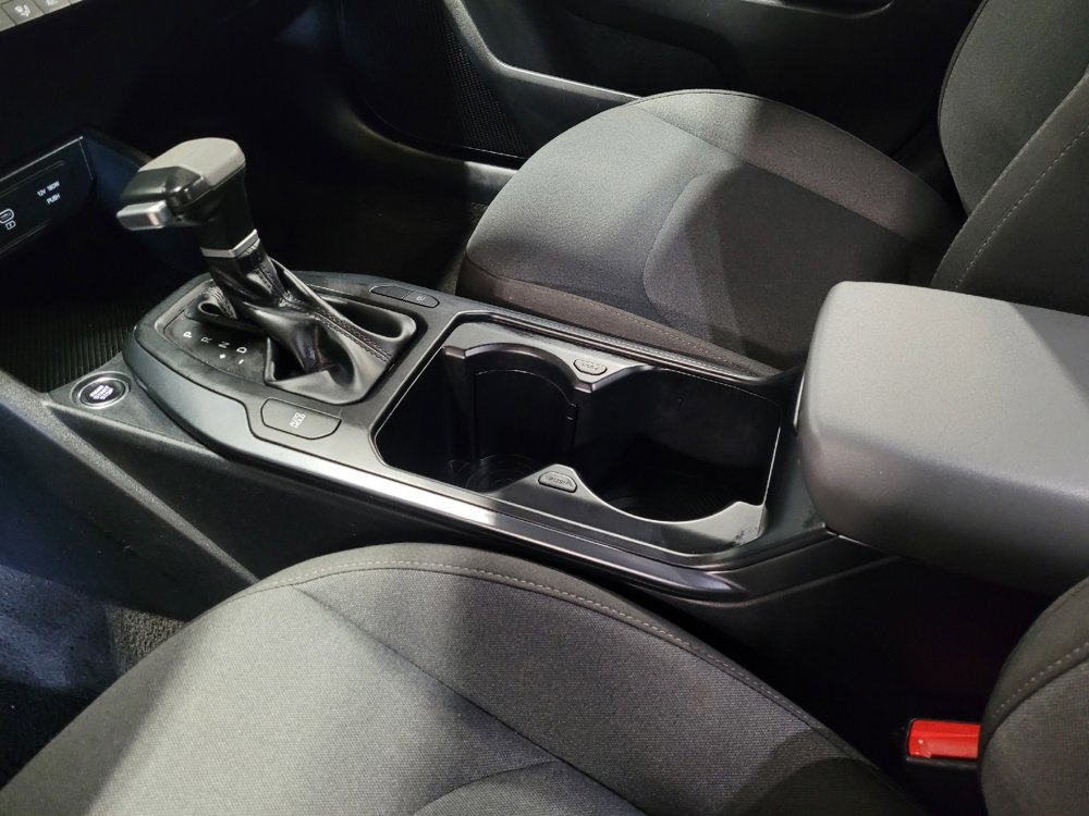 Used 2025 Kia K4 FWD image 26