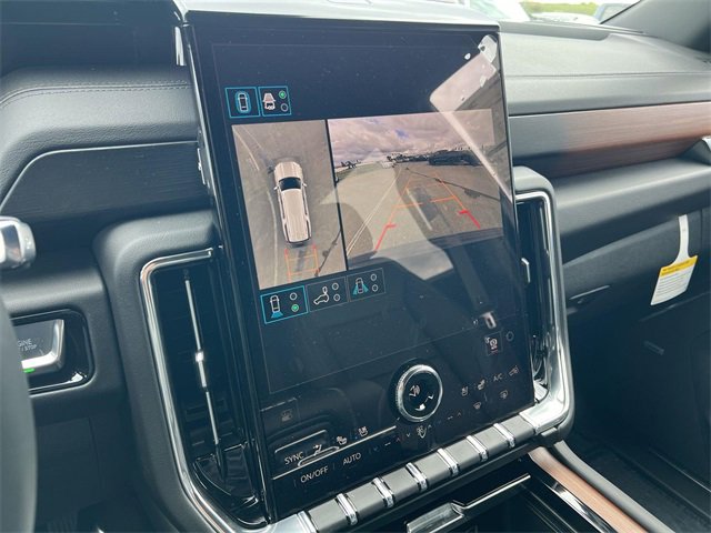 New 2026 GMC Yukon XL Denali image 19