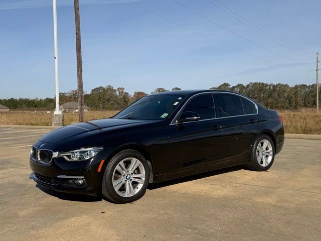 Used 2017 BMW 330i xDrive Sedan image 1