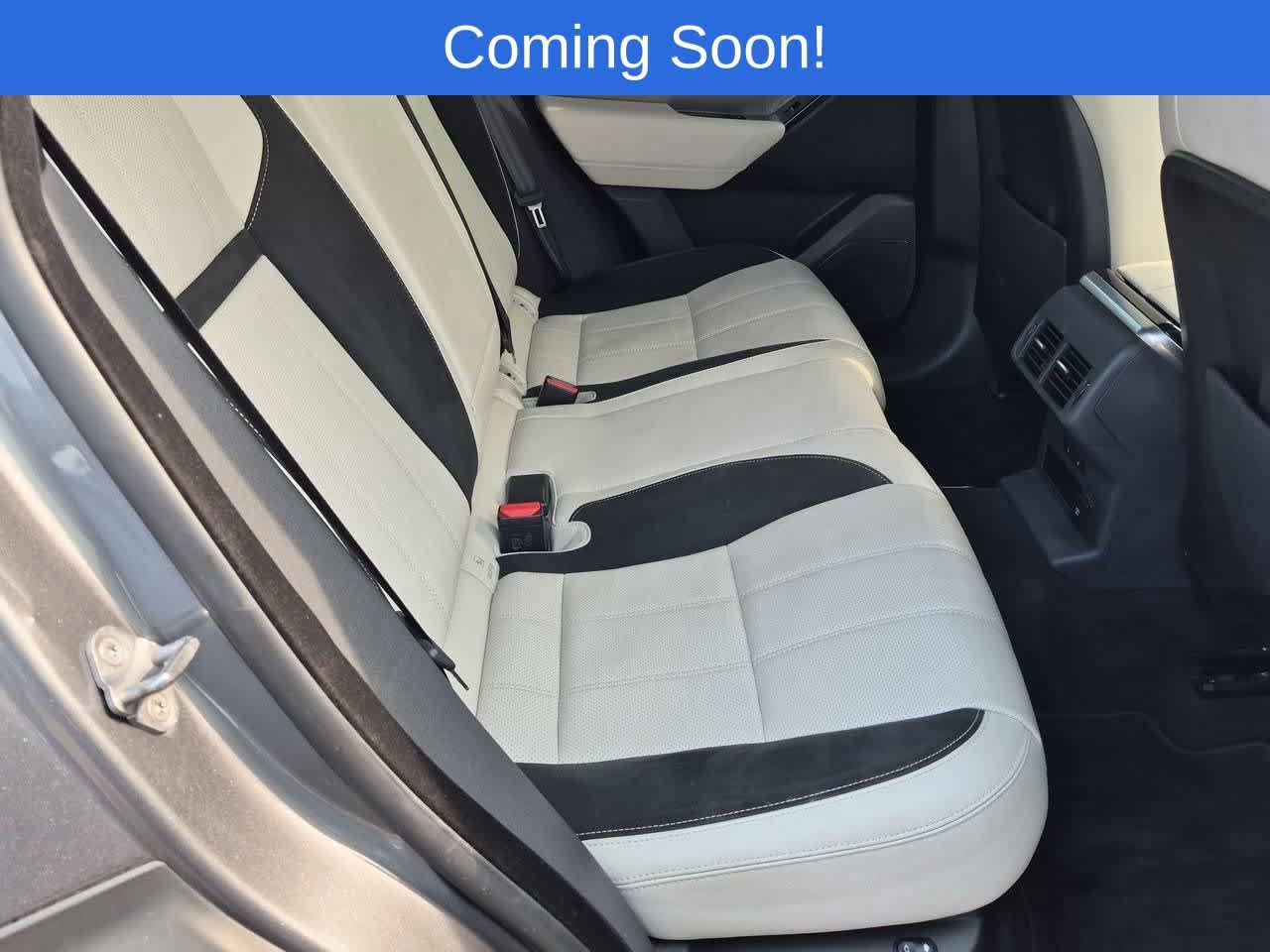Used 2019 Land Rover Range Rover Velar S AWD/4WD image 20