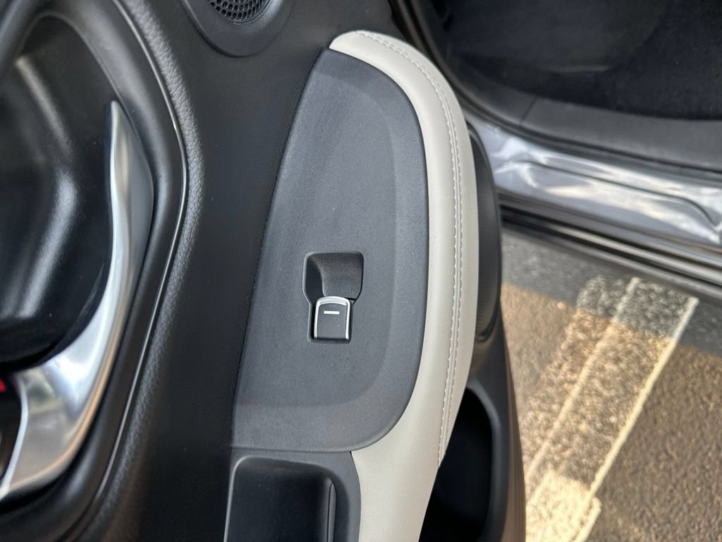 Certified 2025 Honda HR-V EX-L image 13