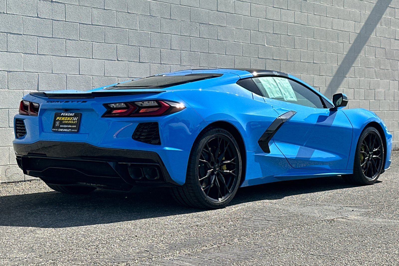 Certified 2023 Chevrolet Corvette Stingray Coupe w/ 1LT RWD image 4
