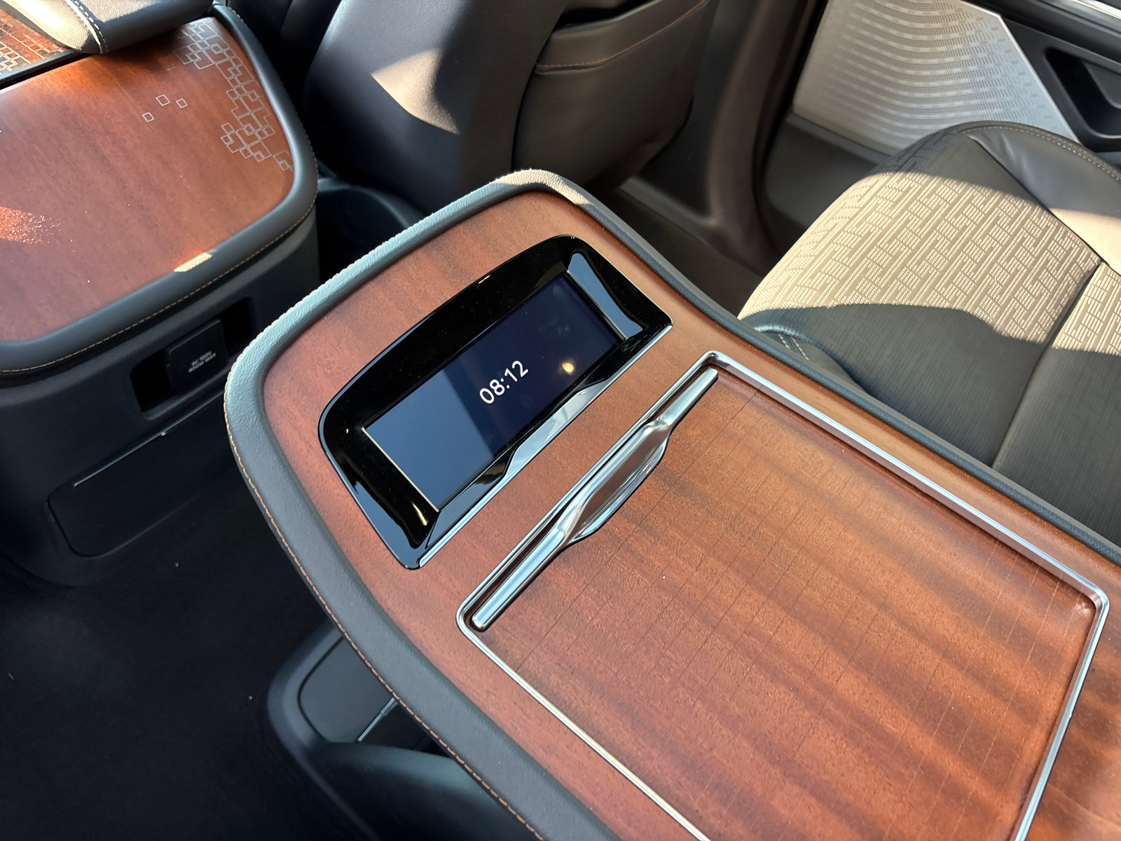 New 2026 Lincoln Navigator Black Label AWD/4WD image 33