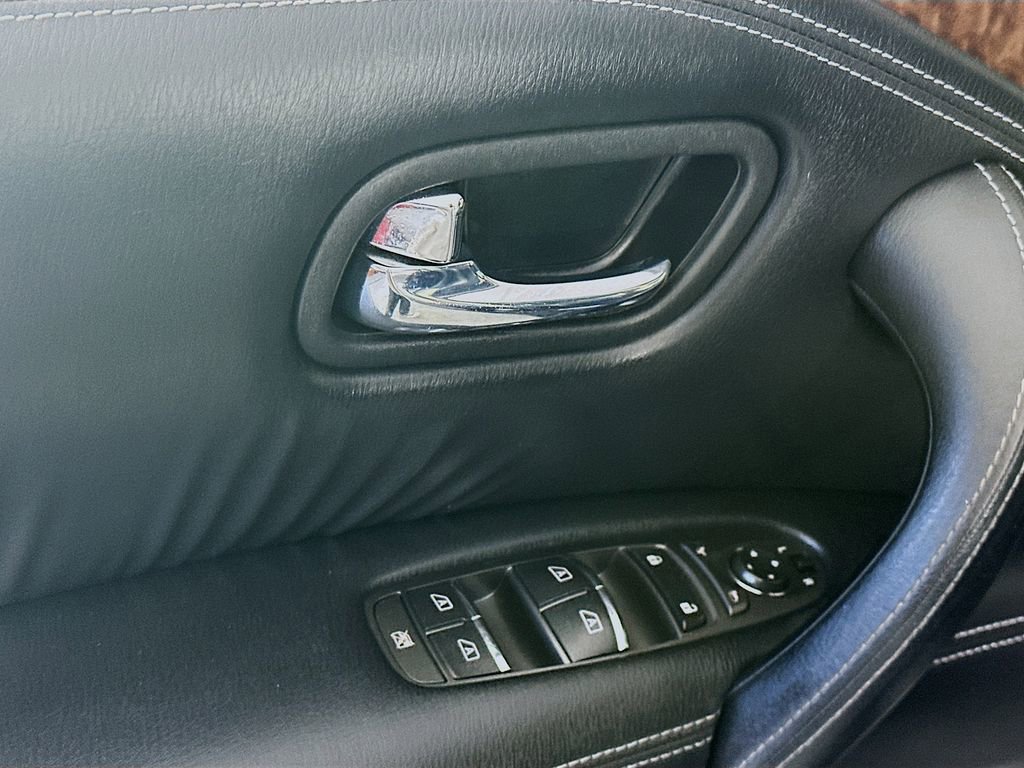 Used 2017 Nissan Armada Platinum image 25