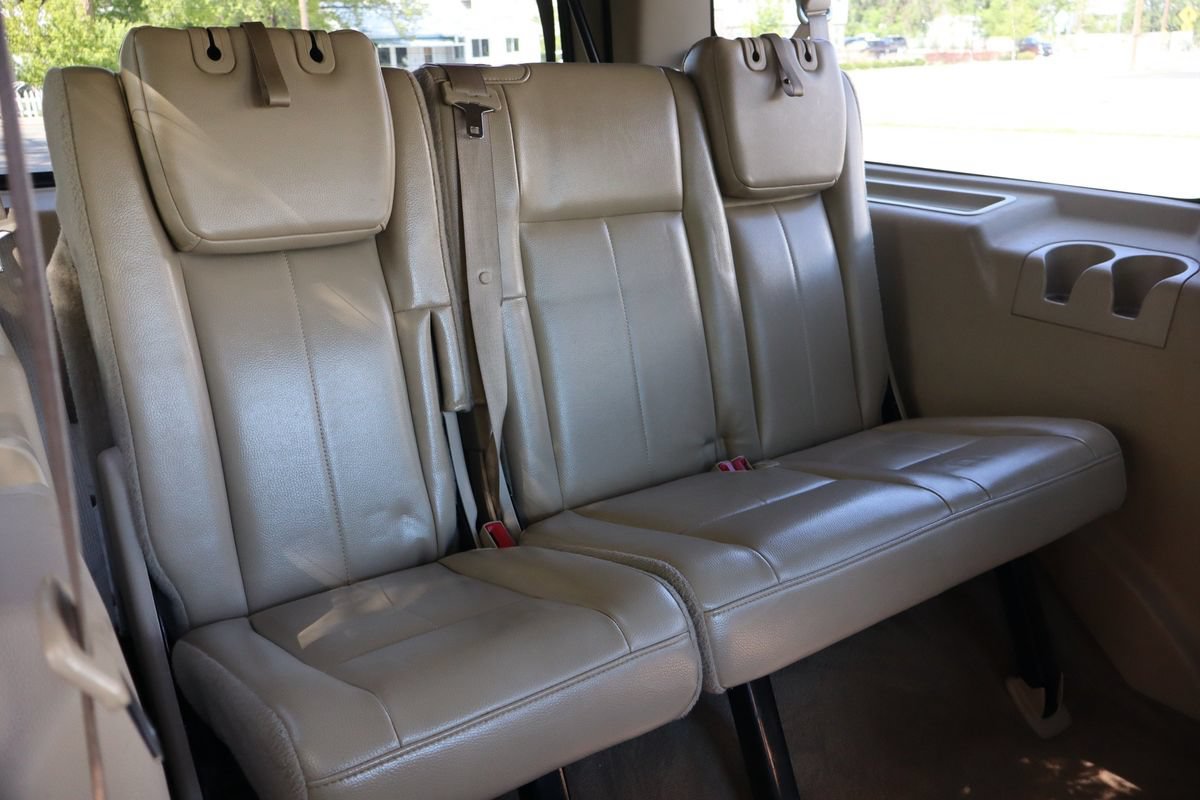 Used 2011 Ford Expedition EL XLT w/ 201A Rapid Spec Order Code AWD/4WD image 22