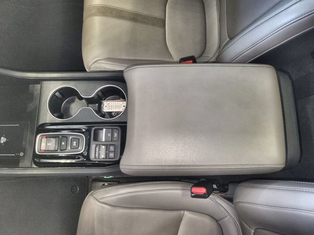 Used 2023 Honda Pilot Touring image 21