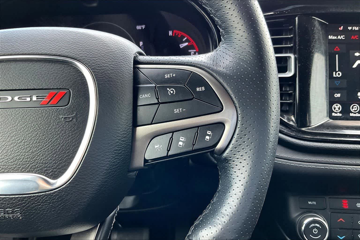 Used 2024 Dodge Durango SXT image 23