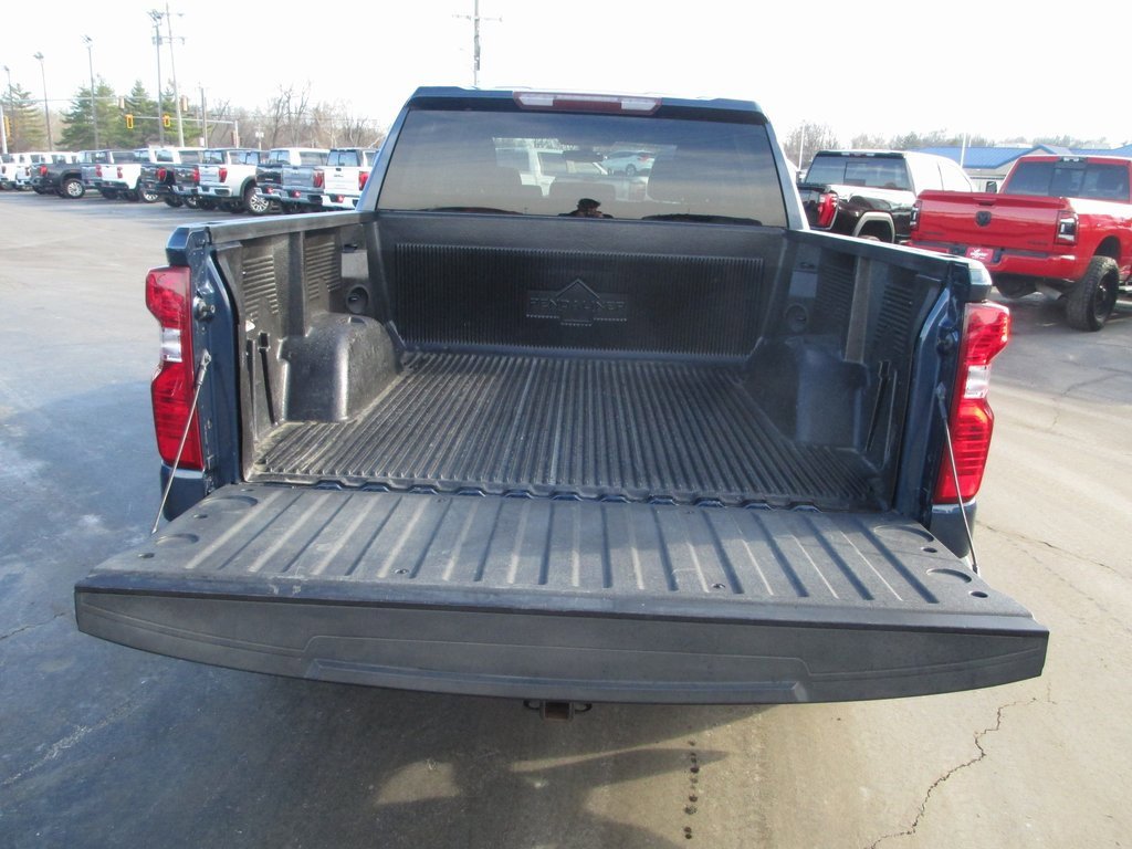 Used 2019 Chevrolet Silverado 1500 LT image 6