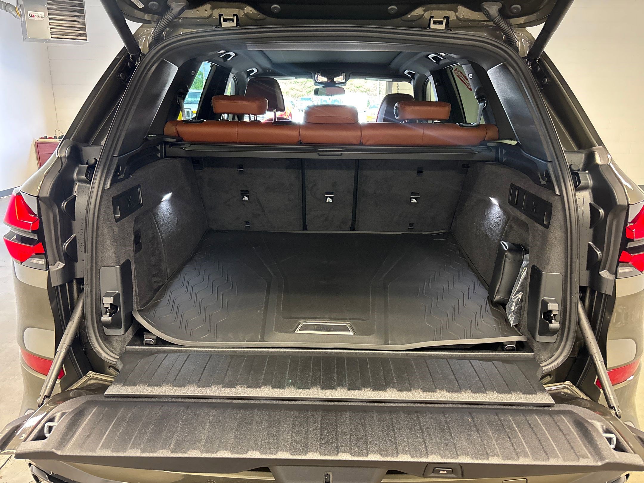 New 2026 BMW X5 sDrive40i image 23