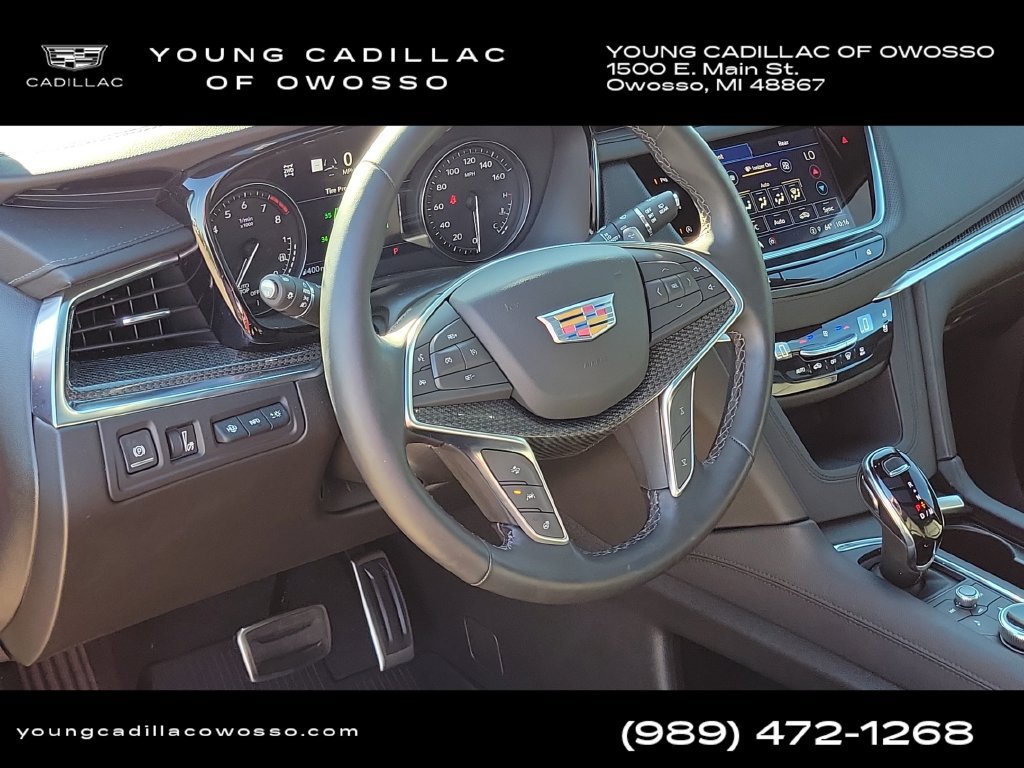 Certified 2026 Cadillac XT5 Sportv w/ LPO, Floor Liner Package AWD/4WD image 9