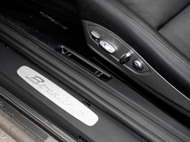Used 2014 Porsche Boxster S image 11