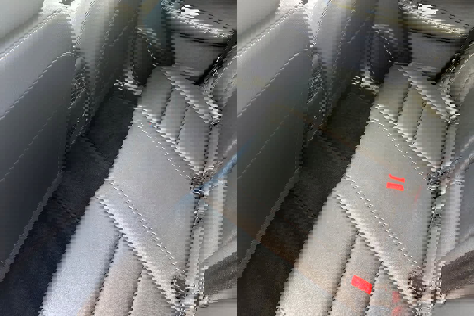 Used 2024 Nissan Rogue SL w/ SL Premium Package AWD/4WD image 4