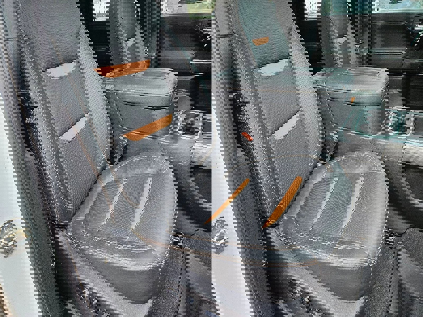 Used 2021 GMC Sierra 2500 AT4 w/ AT4 Premium Plus Package image 62