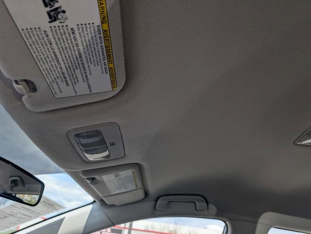 Used 2009 Toyota Matrix FWD image 14