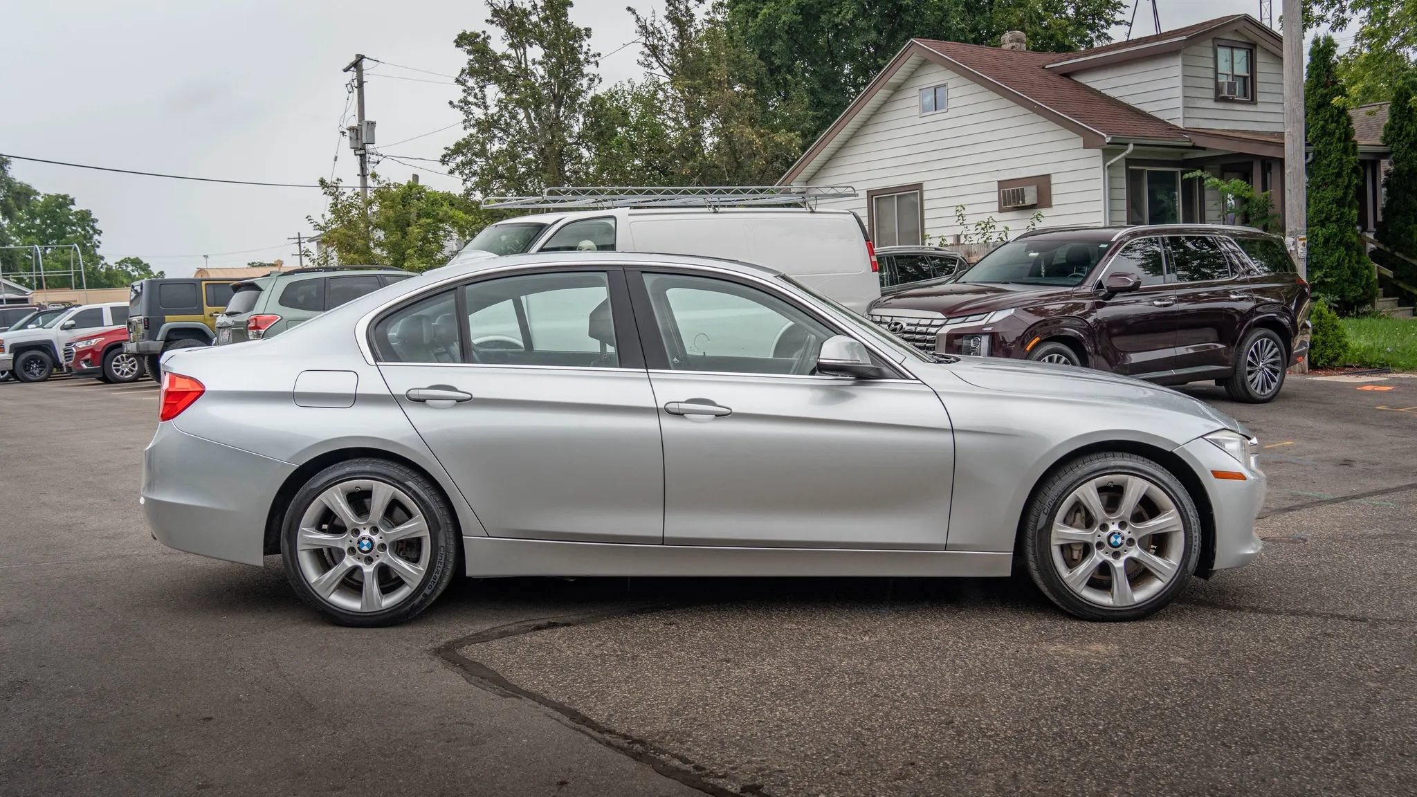 Used 2015 BMW 335i xDrive Sedan AWD/4WD image 5