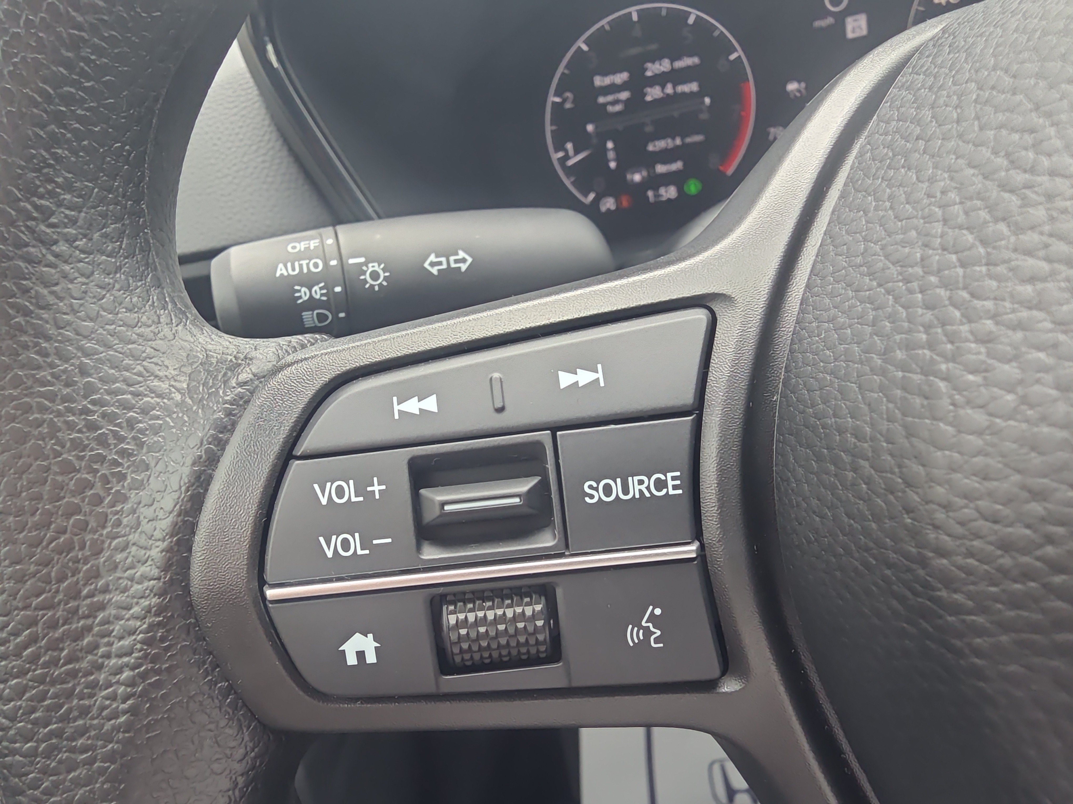 Used 2024 Honda CR-V EX image 29