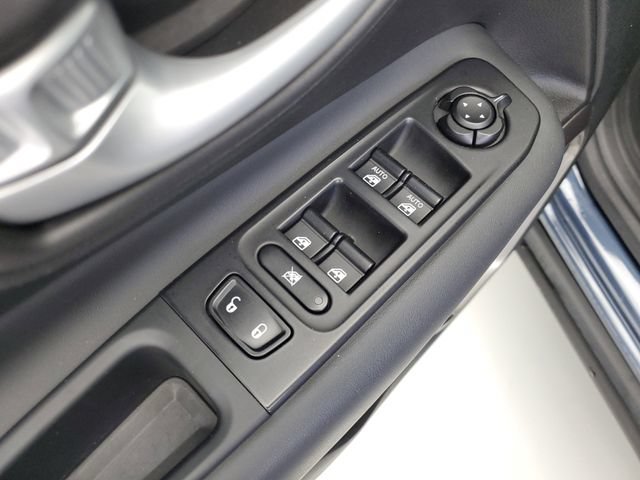 Used 2023 Jeep Renegade Latitude AWD/4WD image 20