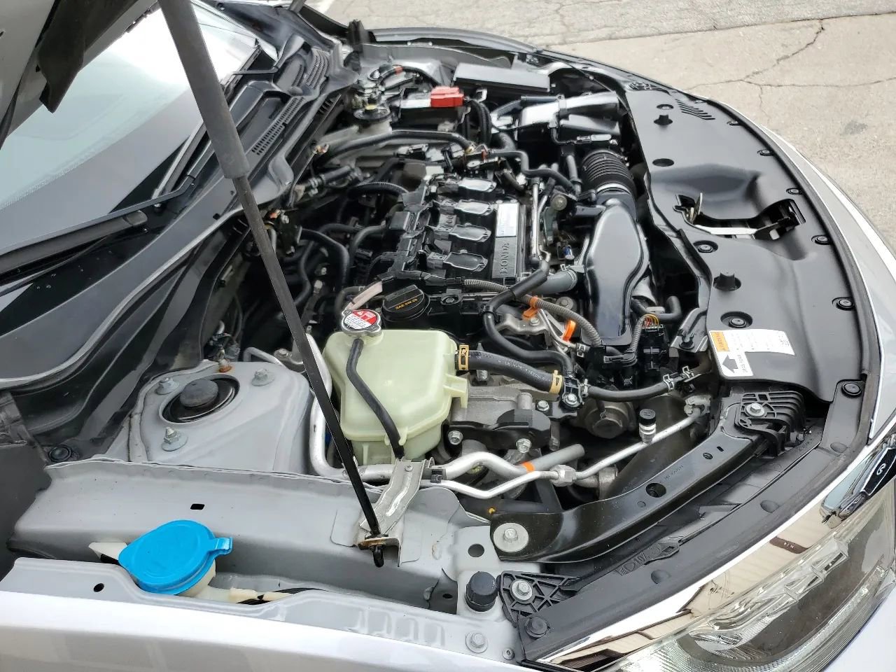 Used 2017 Honda Civic Touring image 44