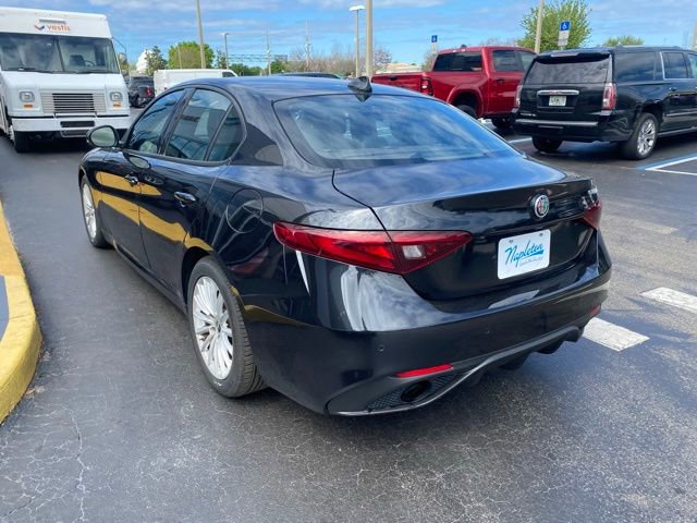 Used 2022 Alfa Romeo Giulia Sprint image 7