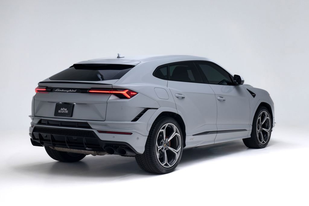 Used 2024 Lamborghini Urus S AWD/4WD image 3