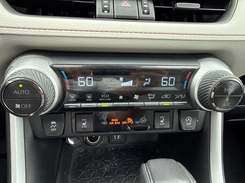 Used 2023 Toyota RAV4 XLE Premium AWD/4WD image 22