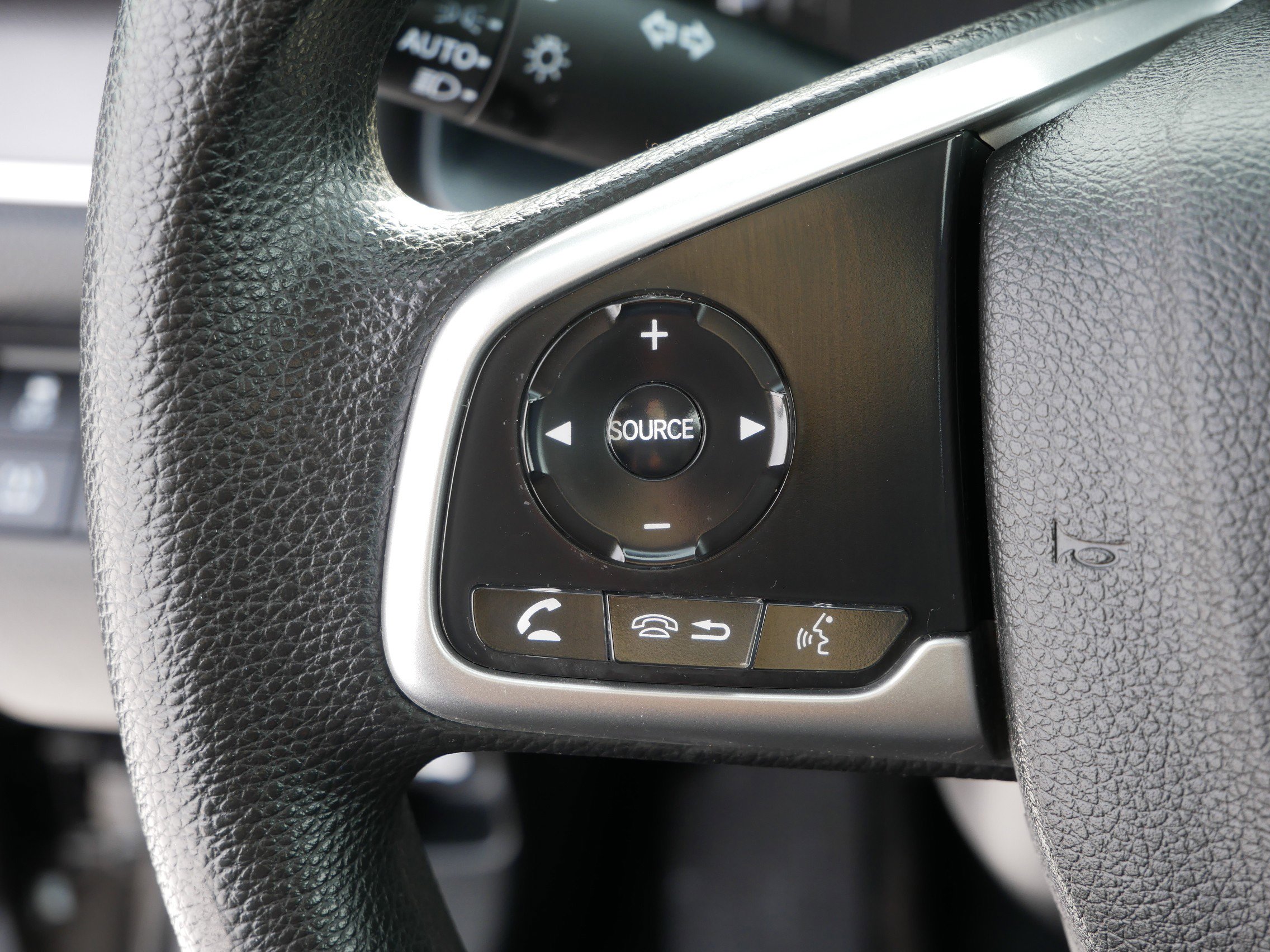 Used 2018 Honda Civic LX image 19