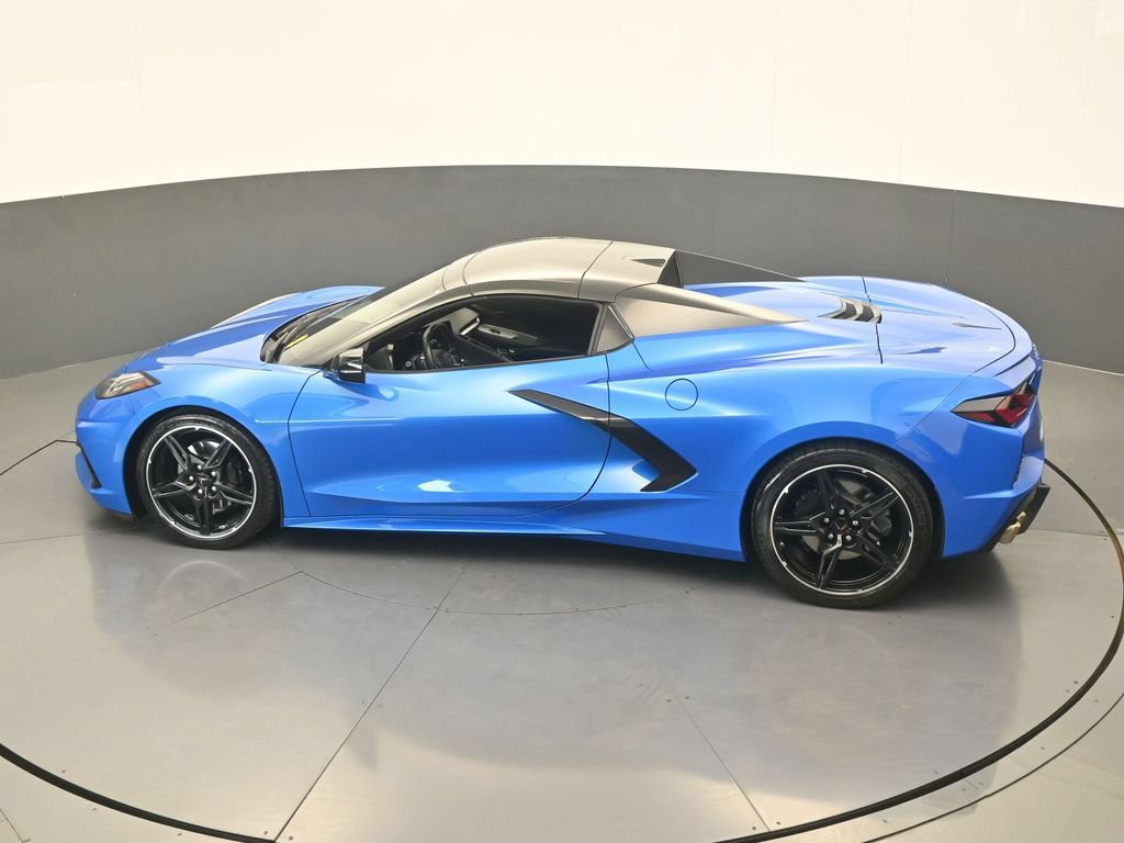 Used 2024 Chevrolet Corvette Stingray Convertible w/ 1LT RWD image 38