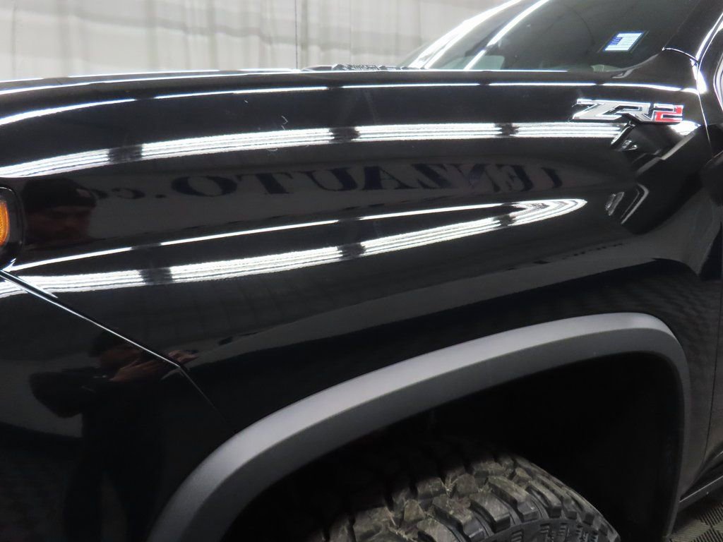 Used 2024 Chevrolet Silverado 2500 ZR2 w/ Technology Package image 54