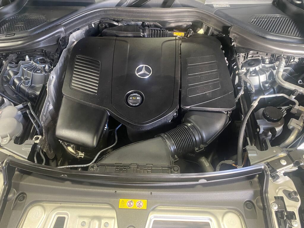 Certified 2023 Mercedes-Benz GLC 300 4MATIC image 31