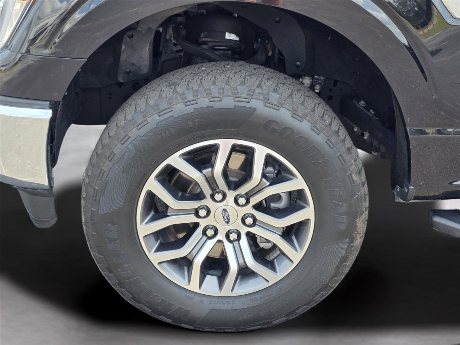 Used 2022 Ford F150 Lariat w/ Equipment Group 501A Mid image 43