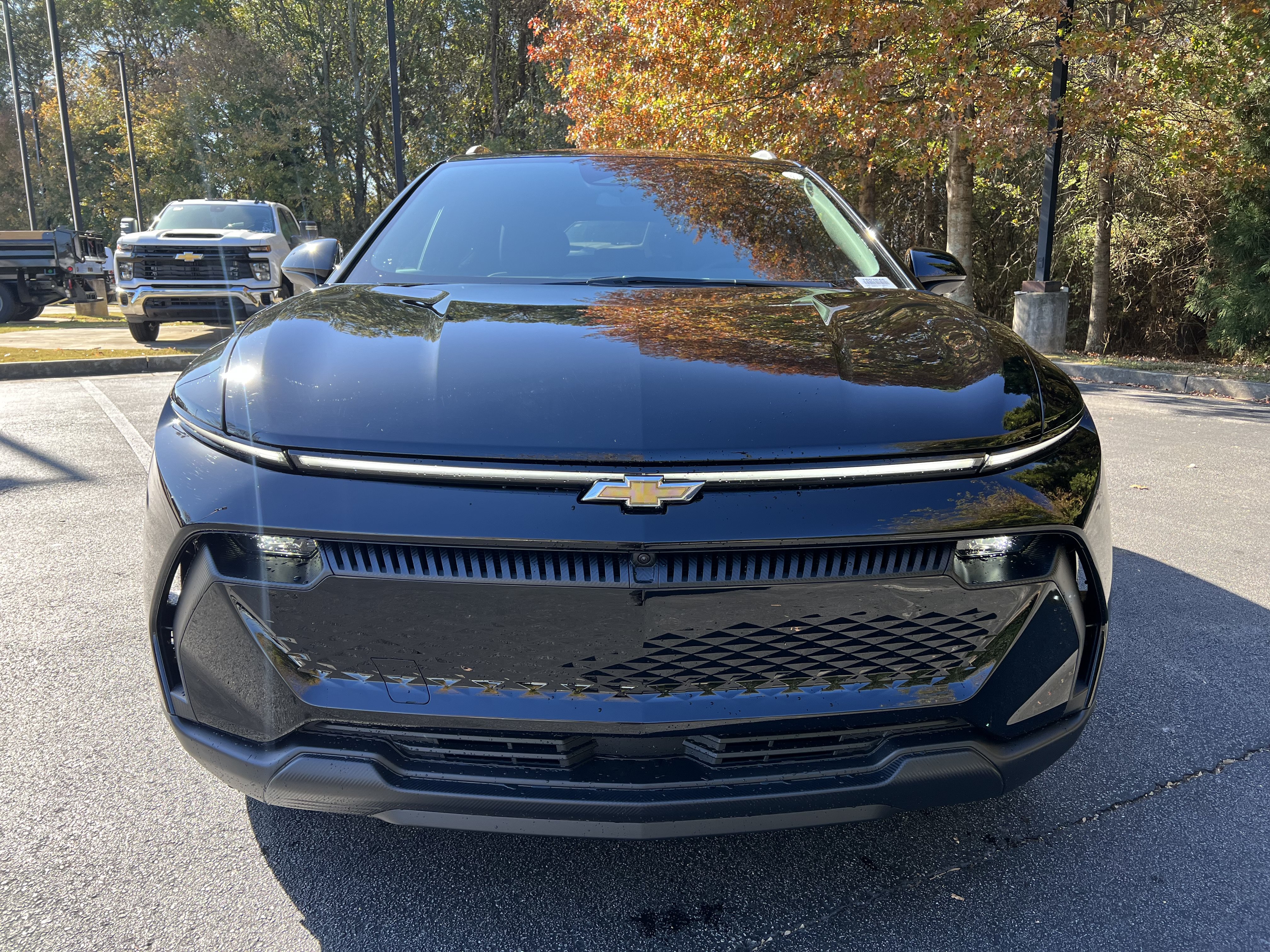 New 2026 Chevrolet Equinox EV LT AWD/4WD image 3
