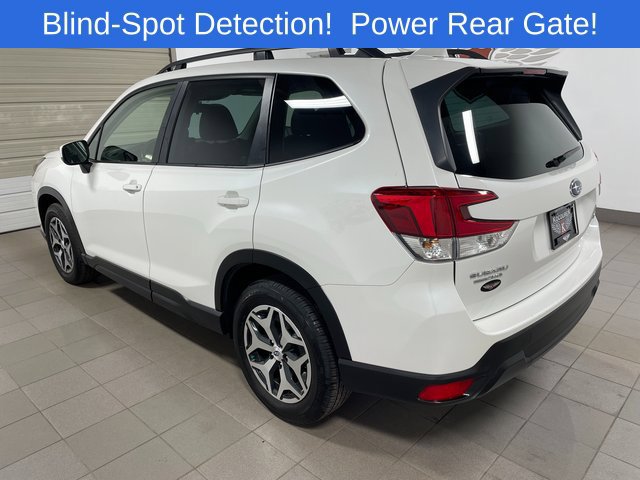 Used 2023 Subaru Forester Premium AWD/4WD image 4