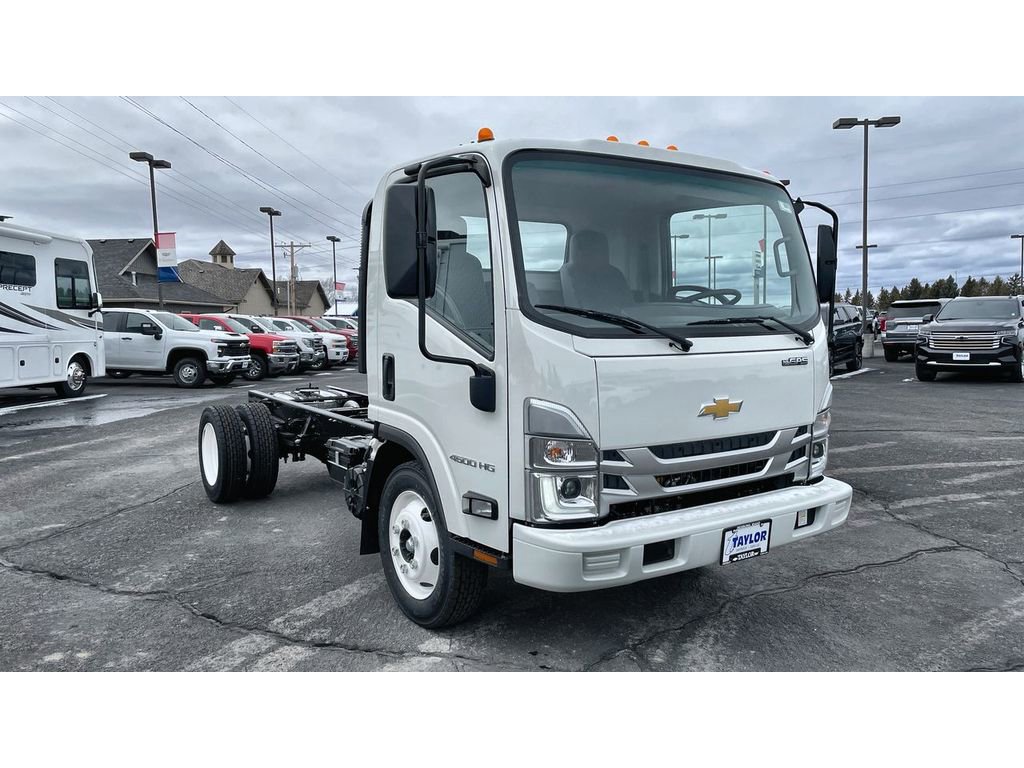 New 2024 Chevrolet Low Cab Forward image 1