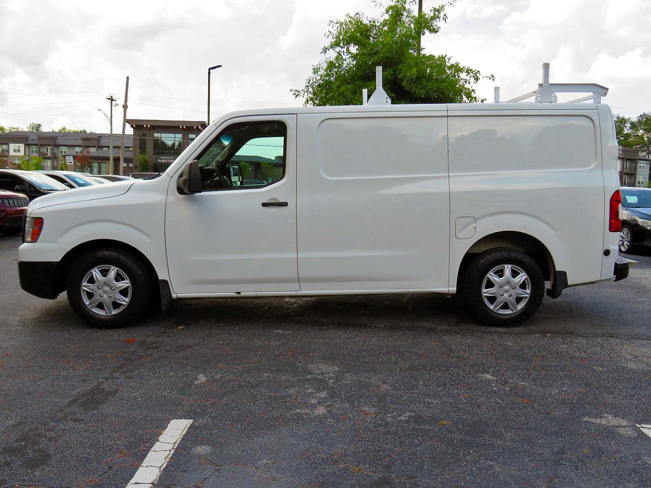 Used 2018 Nissan NV 1500 S w/ Rear Door Glass Package RWD image 10