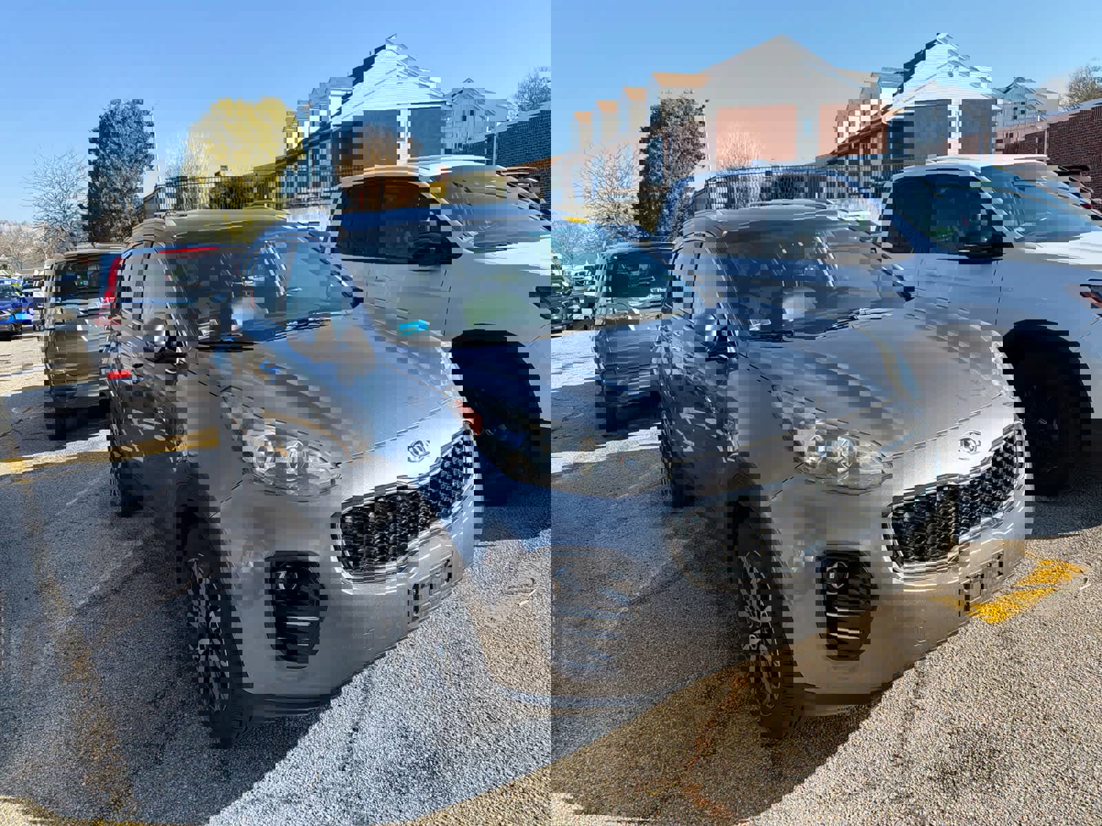 Used 2018 Kia Sportage EX image 3