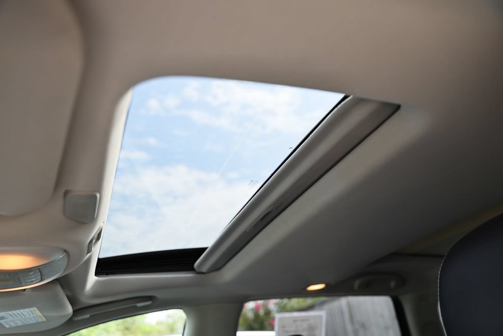 Used 2019 INFINITI QX60 Luxe w/ Sensory Package AWD/4WD image 19