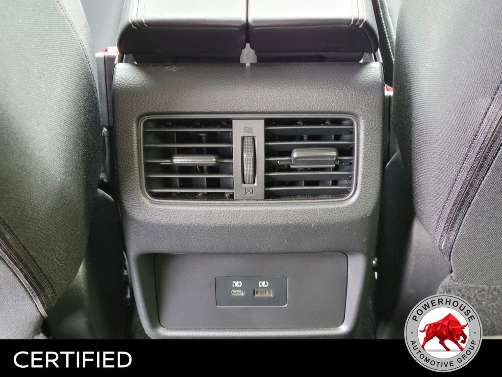 Used 2023 Nissan Rogue SV image 16