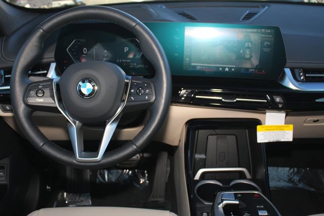 Used 2025 BMW X1 xDrive28i w/ Premium Package image 19
