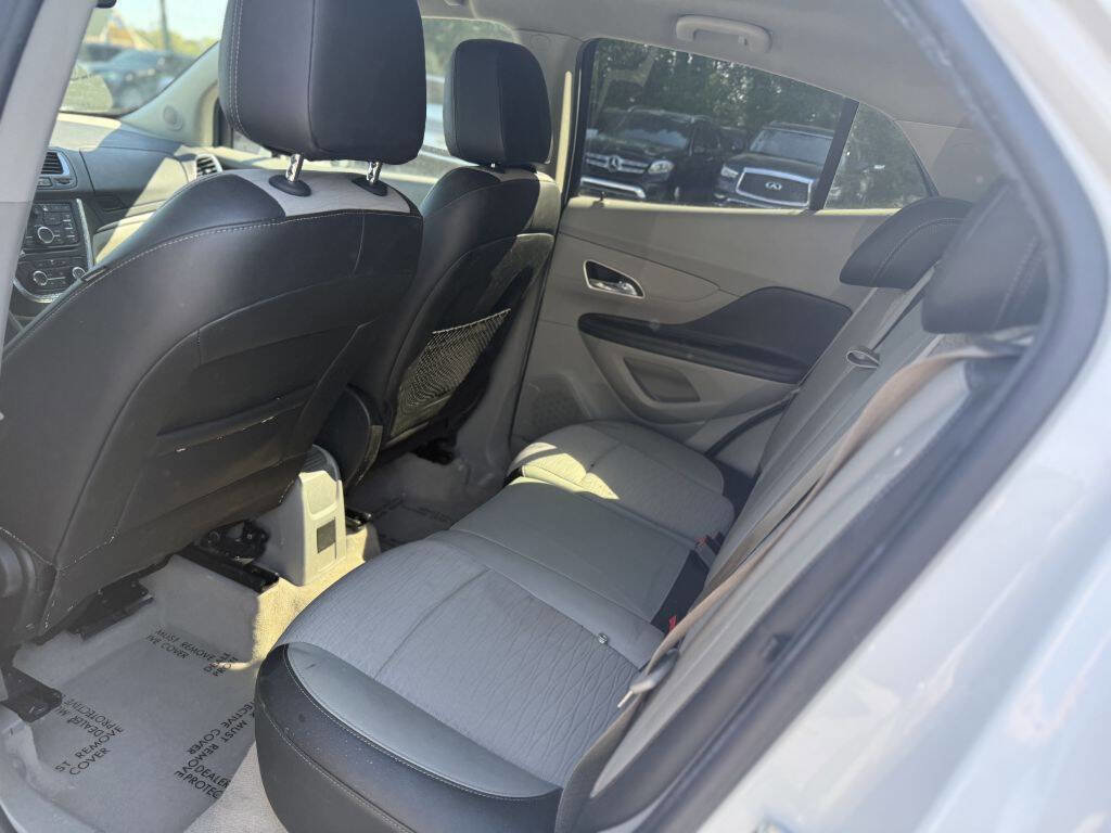 Used 2016 Buick Encore FWD image 11