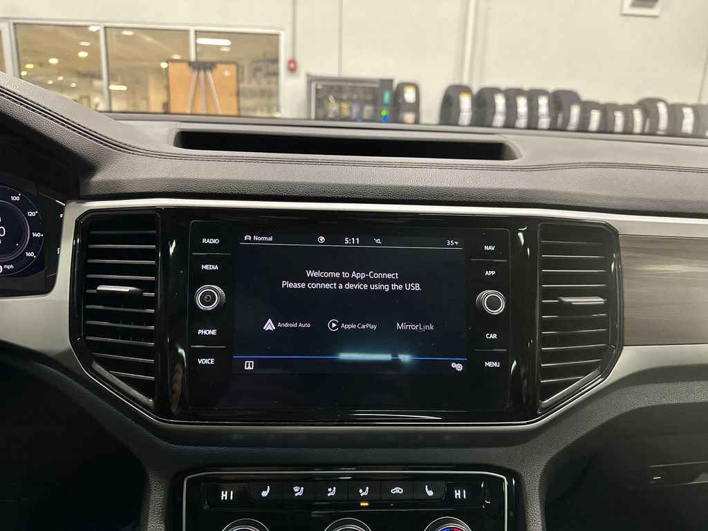 Used 2022 Volkswagen Atlas SEL AWD/4WD image 5