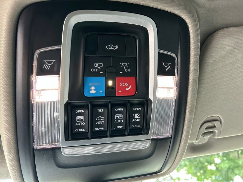 Used 2026 RAM 1500 Laramie AWD/4WD image 20