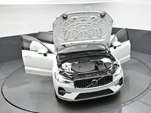 Used 2023 Volvo XC60 B5 Plus w/ Protection Package Premier FWD image 48
