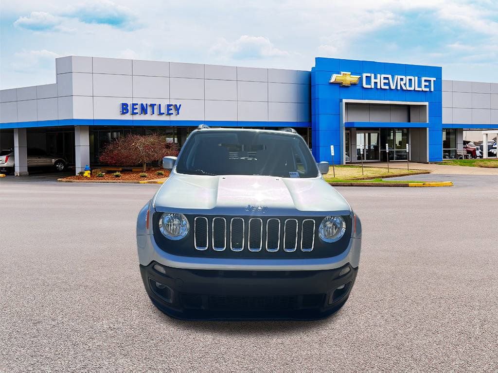 Used 2018 Jeep Renegade Latitude image 8