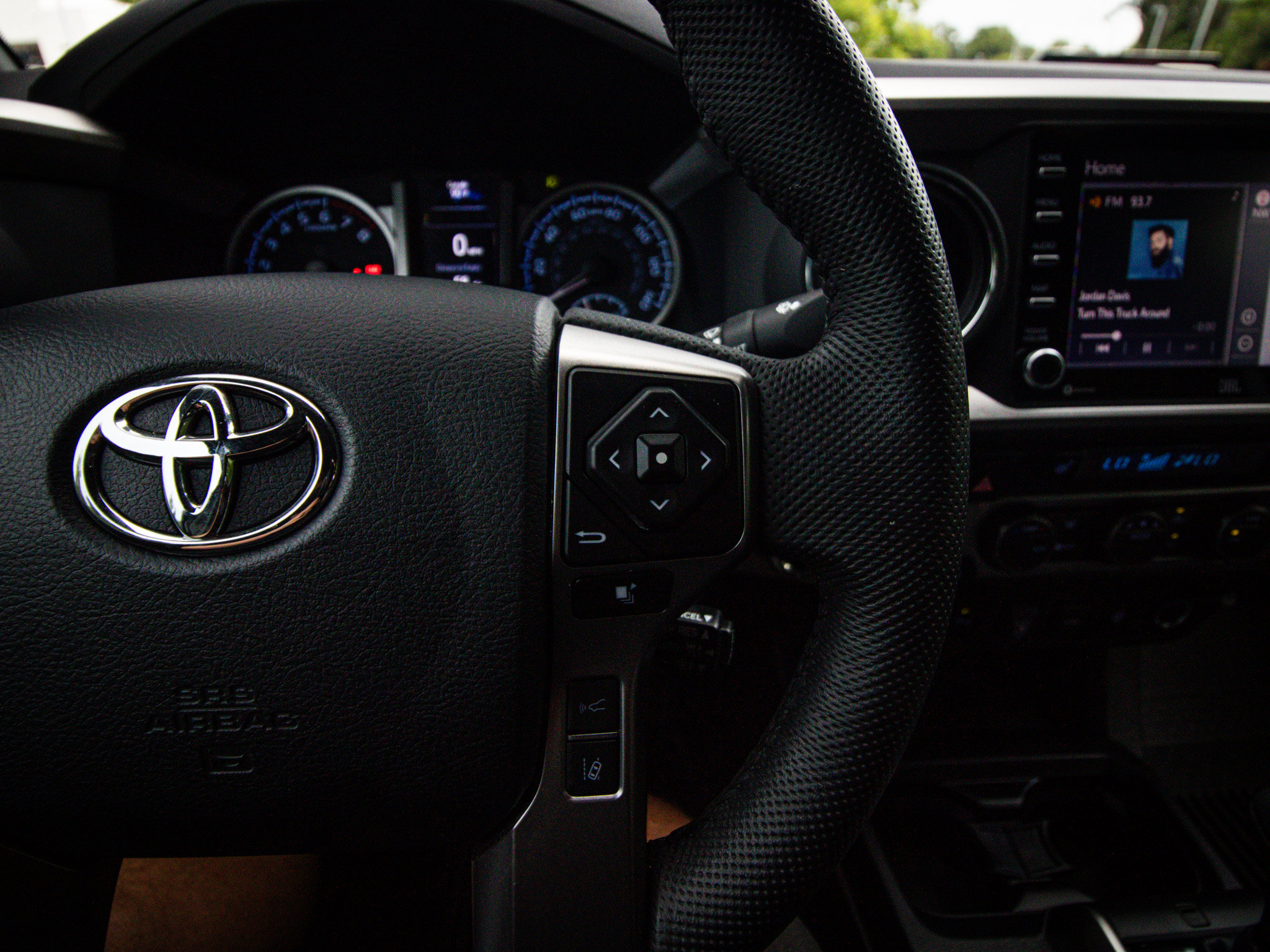 Used 2023 Toyota Tacoma Limited AWD/4WD image 20