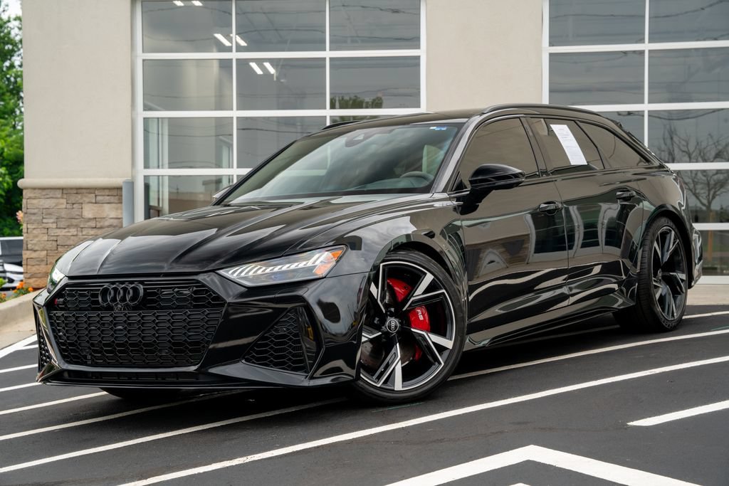 Used 2022 Audi RS 6 AWD/4WD image 2
