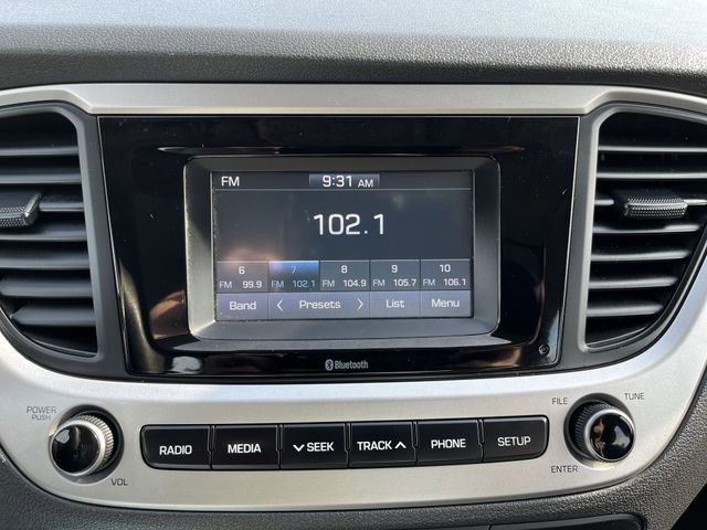 Used 2021 Hyundai Accent SE FWD image 14