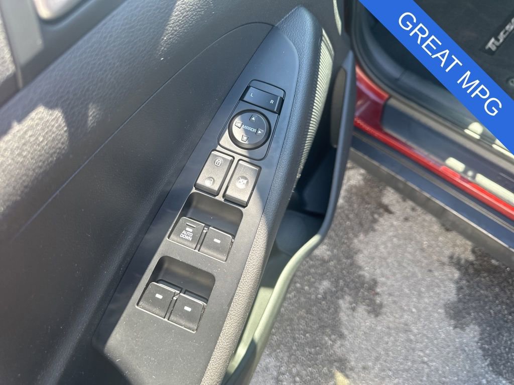 Used 2018 Hyundai Tucson SE image 10