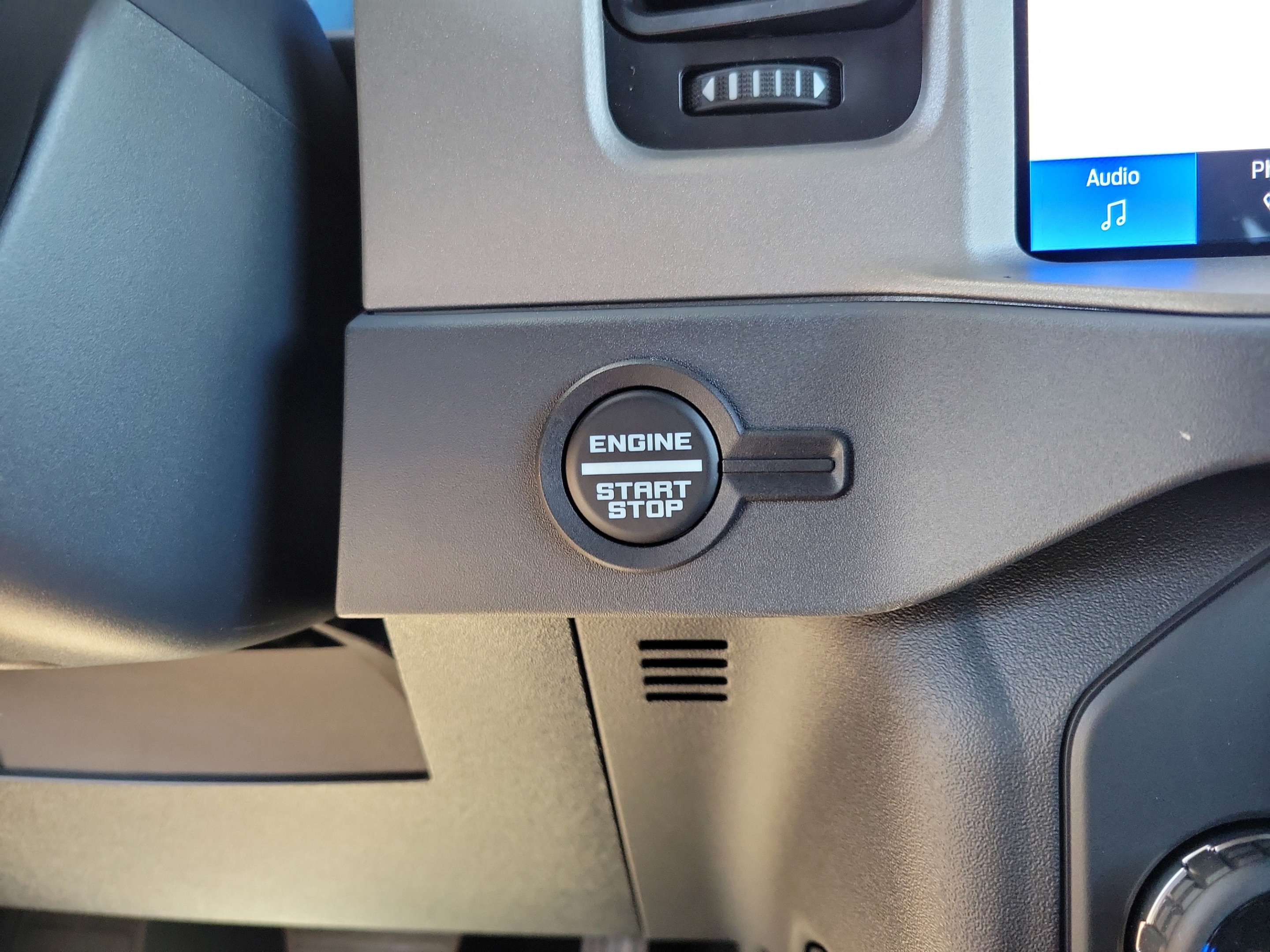 New 2026 Ford Bronco Outer Banks w/ Sasquatch Package AWD/4WD image 25