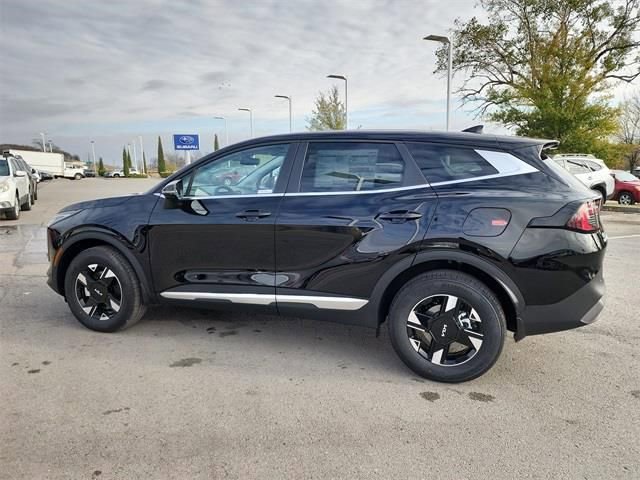 New 2026 Kia Sportage LX w/ LX Convenience Package image 8