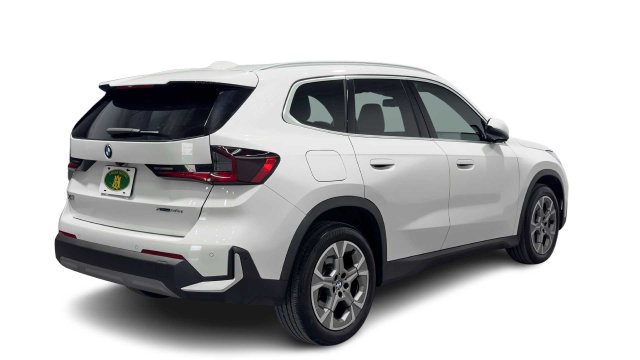 Used 2023 BMW X1 xDrive28i w/ Convenience Package AWD/4WD image 2